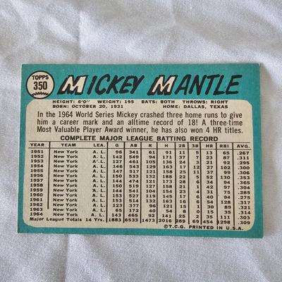 1965 Topps Baseball Cards in Binder (BO-JS)