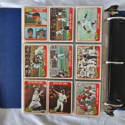 1965 Topps Baseball Cards in Binder (BO-JS)