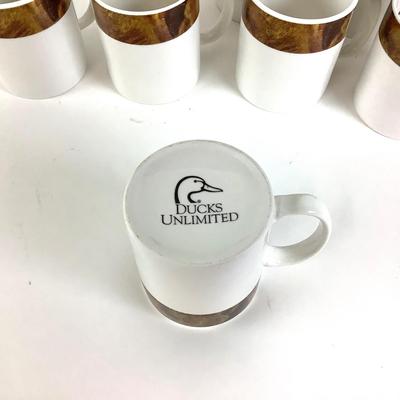 224 Set of 11 "Ducks Unlimited" Mugs