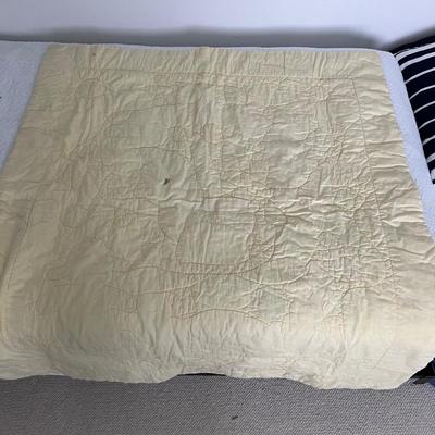 Infant Bedding & More (UB2-MK)