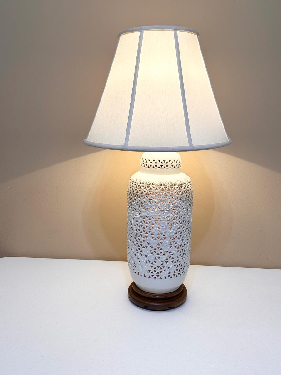 FINE SEYEI ~ Pair (2) ~ 3 Way Porcelain Reticulated Lamps | EstateSales.org