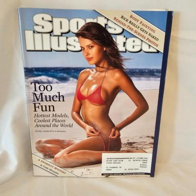 Collection of Sports Illustrated Swimsuit Issues (BO-JS)