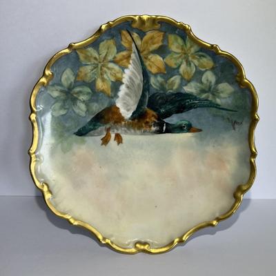 Antique French Limoges Porcelain 10" Duck Plate in VG Preowned Condition.