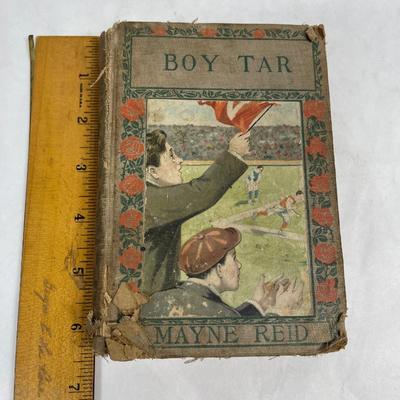 Vintage Book Boy Tar