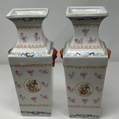 20th Century Chinese Twin vases (Republic Era)