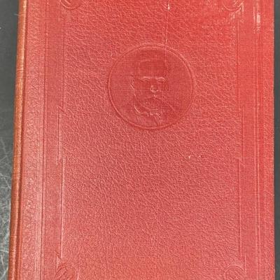 Collection 8 Books by Victor Hugo