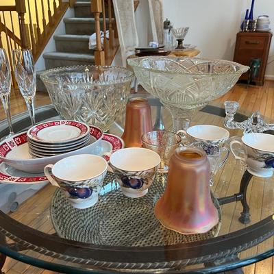 Misc Glassware Lot (table not included)