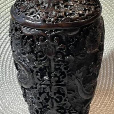 Vintage Chinese Black/Brown Carved Cinnabar 8.5