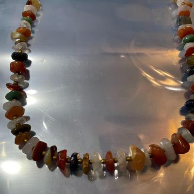 Vintage 34/35" Agate/Quartz Bright Color Chip Bead Necklace in Good Preowned Condition.