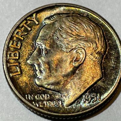 1951-P BU ORIGINAL TONED ROOSEVELT SILVER DIME FOR THE TONED LOVERS.