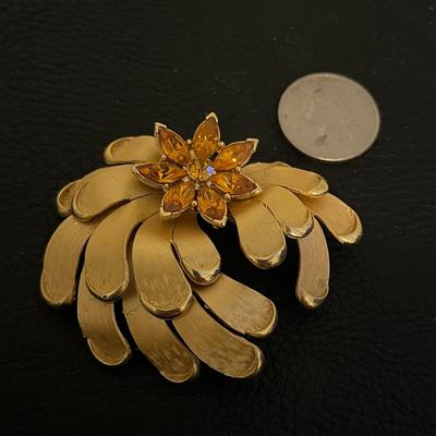 Gold Loop Hoop Earrings Set Vintage David Wuhn Brooch Pin & Crystal Pendant Necklace