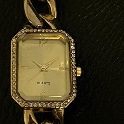 Avenue Gold Tone Ladies Cuban Link Quartz Watch