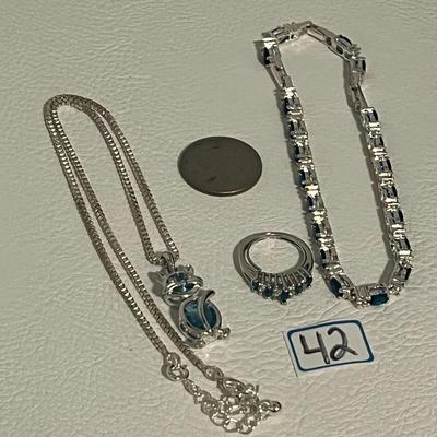 Set of Silvertone Cat Blue Pendant with Chain,Ring and Bracelet