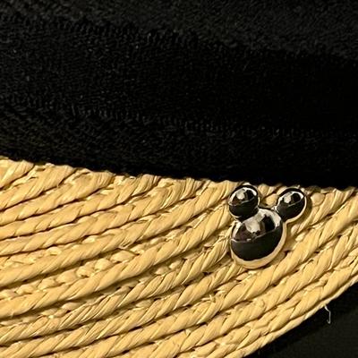 Walt Disney World Wide Brim Casual Sun Hat,2 Disney Park Badge 
