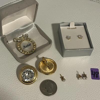 Vintage "Mother" Brooch Pin Gold Tone With clip-on earrings, and Studs