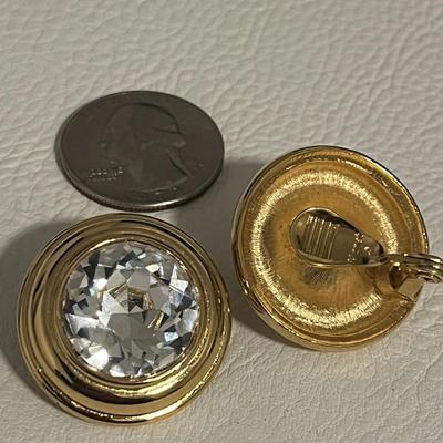 Vintage "Mother" Brooch Pin Gold Tone With clip-on earrings, and Studs