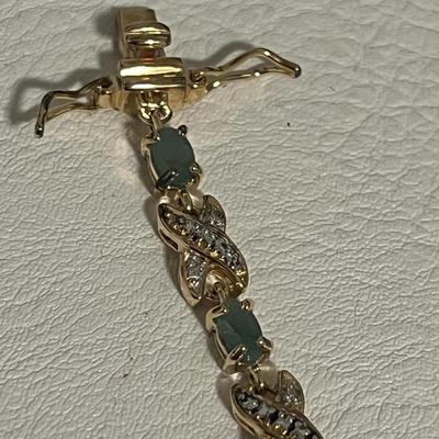 Green block stone Bracelet, Bead Earring, and Ring
