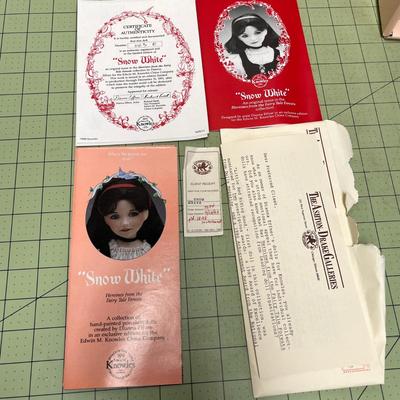Snow White "Heroines from the Fairytale Forest" Dianna Effner Porcelain Doll