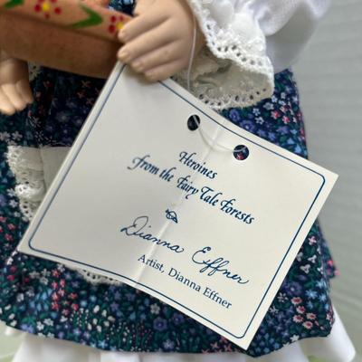 Goldilocks "Heroines from the Fairytale Forest" Dianna Effner Porcelain Doll