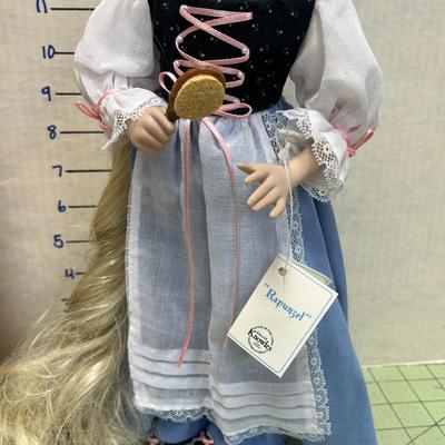 Rapunzel "Heroines from the Fairytale Forest" Dianna Effner Porcelain Doll
