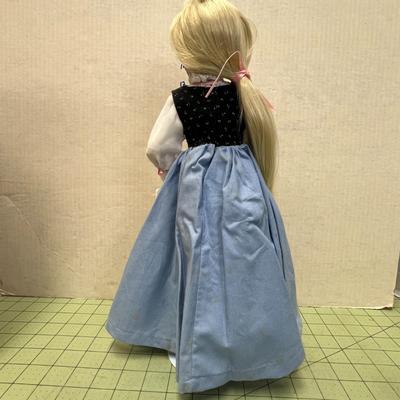 Rapunzel "Heroines from the Fairytale Forest" Dianna Effner Porcelain Doll