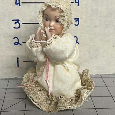 The Danbury Mint Judy Belle Bedtime Prayers Porcelain Doll