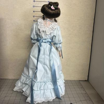The Ashton-Drake Galleries "Loving Steps" Motherhood Series Doll