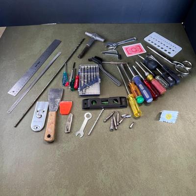 Batch of Hand Tools