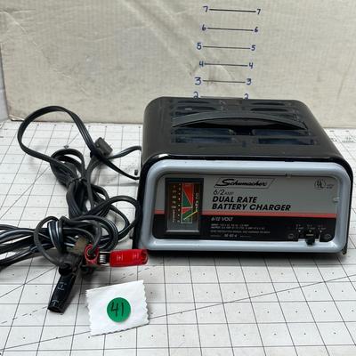 Schumacher SE-82-6 Dual Rate Battery Charger