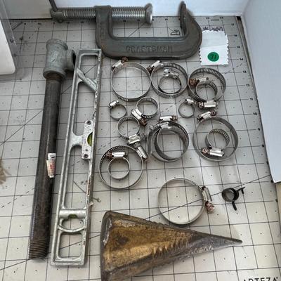 Clamp Screw Splitting Wedge and Hose Clamps