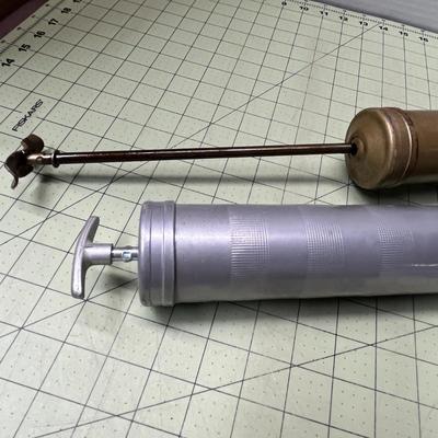Set Of Grease Gun