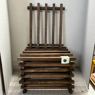 Wood Carver Handmade Stand