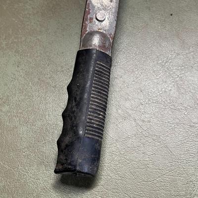 Crowbar iron pry bar and Ratchet Cable Lever Hoist