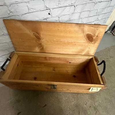 Wood Crate (B)