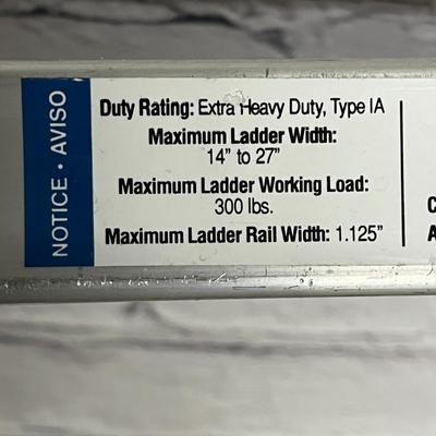 Ladder Stabilizer