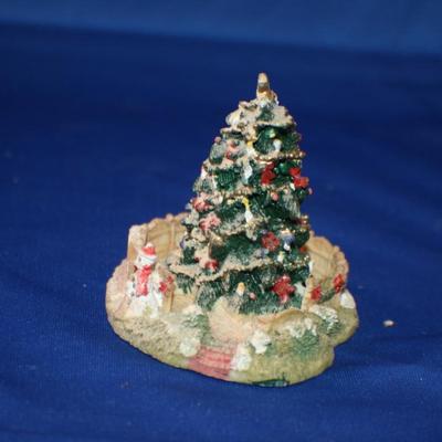 Liberty Falls Collection Community Christmas Tree