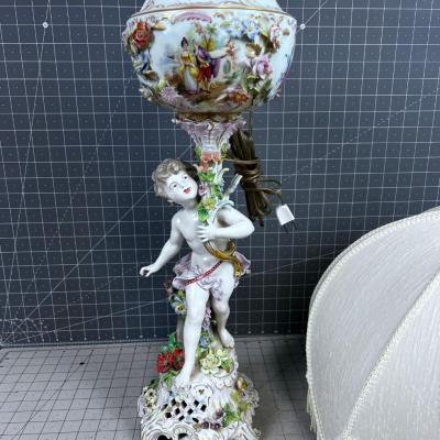 Antique Dresden or Meissen Cherub Putti Lamp