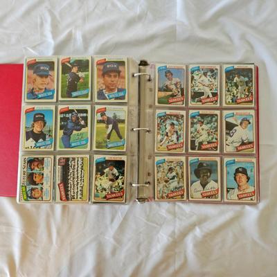 Topps 1979 & 1980 Baseball Card Sets in Binders (BO-JS)