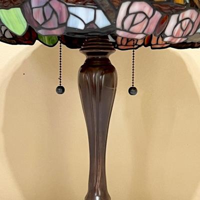 Tiffany Style Roses ~ Stained Glass Table Lamp