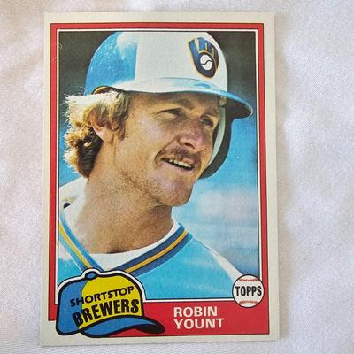 1981, 1982, 1983 Topps Baseball Cards in Binders (BO-JS)