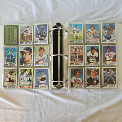 1981, 1982, 1983 Topps Baseball Cards in Binders (BO-JS)