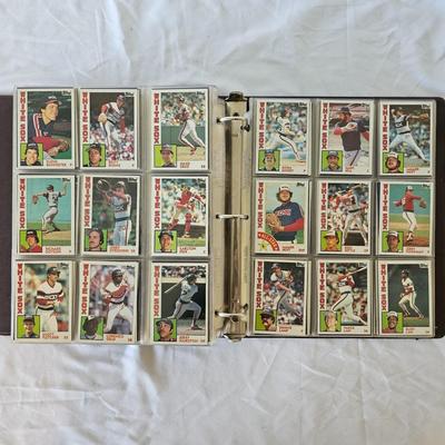 1984, 1985, 1986 Topps Baseball Cards in Binders (BO-JS)