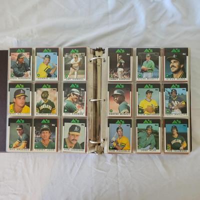 1984, 1985, 1986 Topps Baseball Cards in Binders (BO-JS)