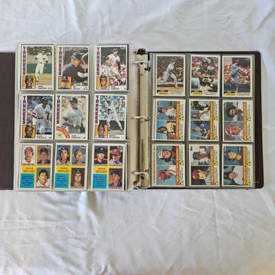 1984, 1985, 1986 Topps Baseball Cards in Binders (BO-JS)