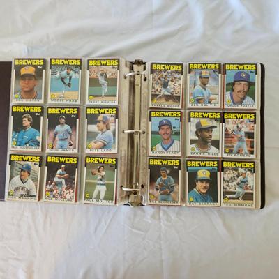 1984, 1985, 1986 Topps Baseball Cards in Binders (BO-JS)
