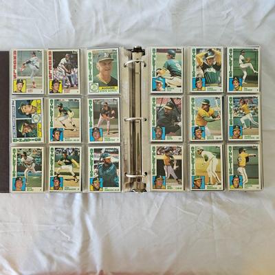 1984, 1985, 1986 Topps Baseball Cards in Binders (BO-JS)
