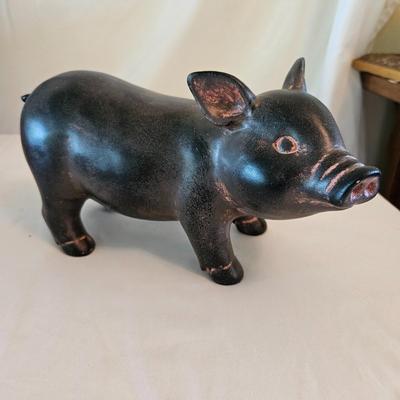 Pigs, Pigs and More Pigs! (LR-DW)