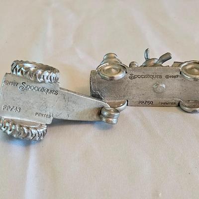 Pigs, Pigs and More Pigs! (LR-DW)