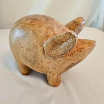 Pigs, Pigs and More Pigs! (LR-DW)