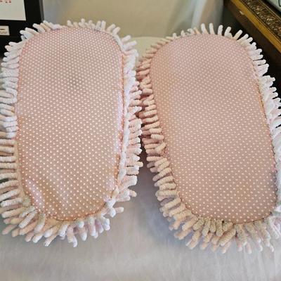 Pigs, Pigs and More Pigs! (LR-DW)